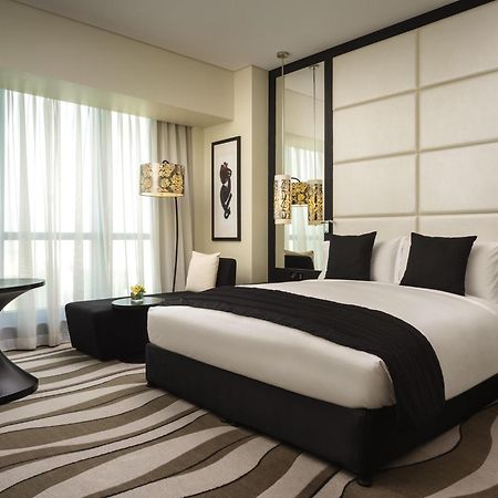 Hotel Sofitel Abu Dhabi Corniche Esterno foto