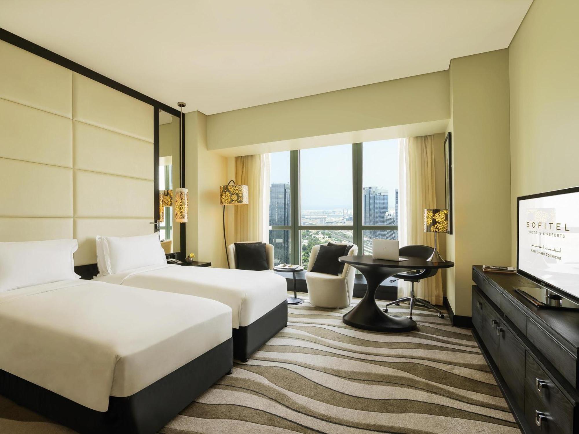 Hotel Sofitel Abu Dhabi Corniche Esterno foto